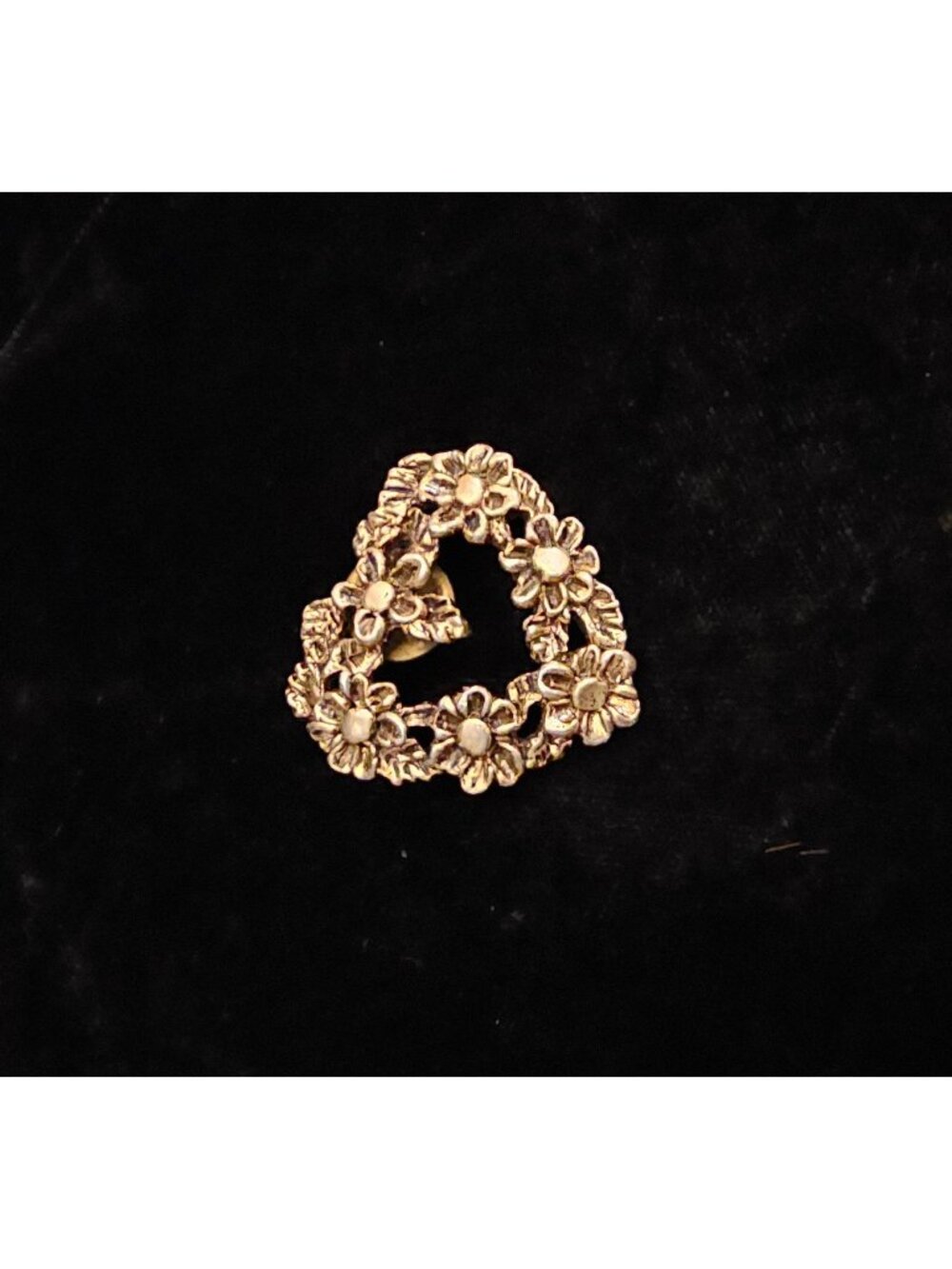 Heart-Shaped Gold-Tone Floral Lapel Pin By Camco